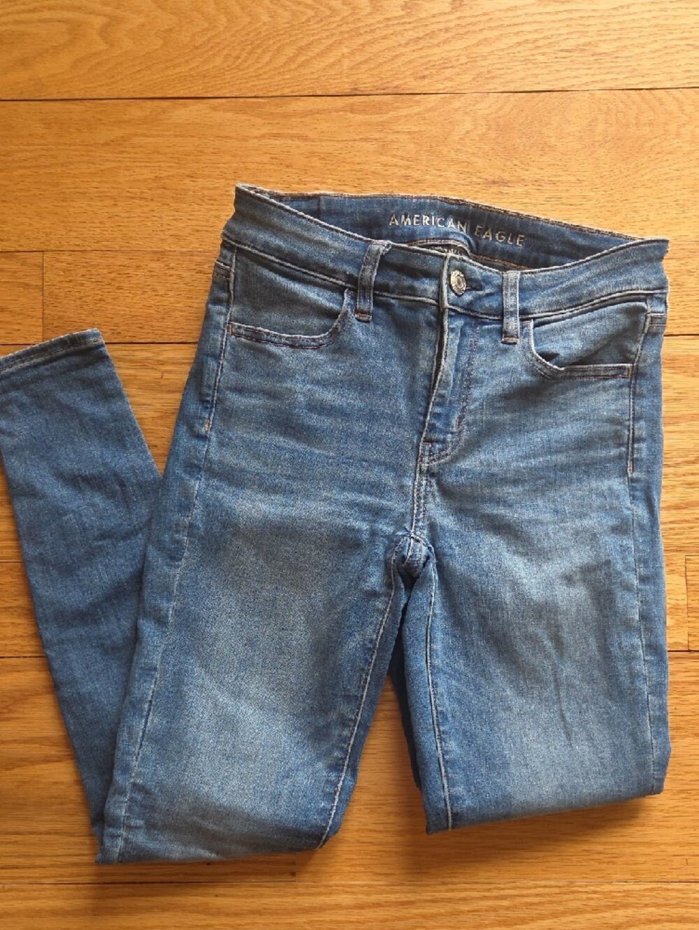American Eagle Skinny Jeans
